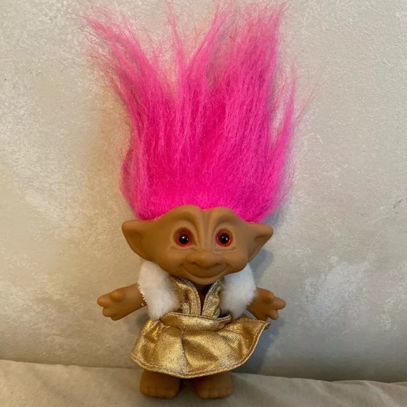 troll doll pink